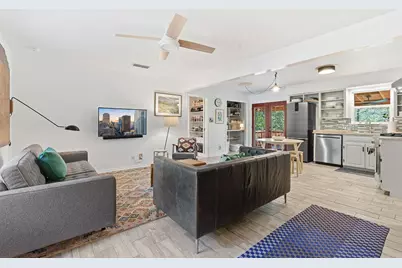 8801 Redfield Lane, Austin, TX 78758 - Photo 2