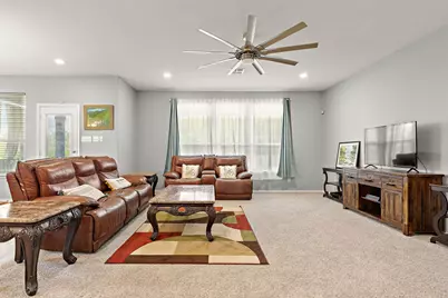 14004 Lyndon B Johnson Street, Manor, TX 78653 - Photo 12