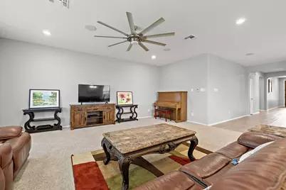 14004 Lyndon B Johnson Street, Manor, TX 78653 - Photo 12