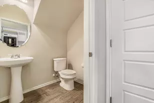 3651 Sandy Brook Dr, Round Rock, TX 78665 - Photo 30