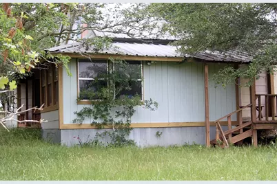 7887 Pettytown Road, Red Rock, TX 78662 - Photo 12