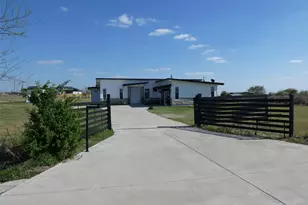 3947 Co Rd 210, Bertram, TX 78605 - Photo 2