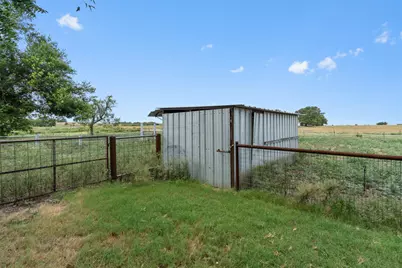 451 County Road 416, Taylor, TX 76574 - Photo 28