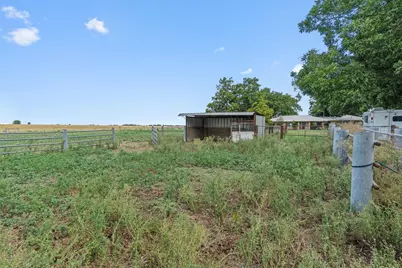 451 County Road 416, Taylor, TX 76574 - Photo 30