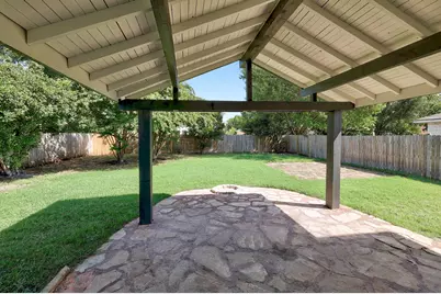 709 Los Robles Road, Leander, TX 78641 - Photo 2