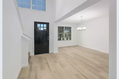 709 Los Robles Road, Leander, TX 78641 - Photo 16