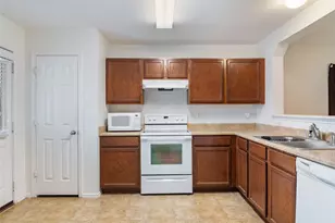 244 Cactus Patch, Selma, TX 78154 - Photo 12