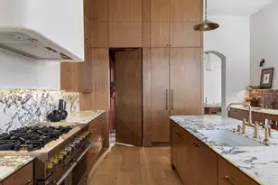 2300 Barton Creek Blvd, Austin, TX 78735 - Photo 24
