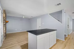 8706 Dandelion Trail, Austin, TX 78745 - Photo 8