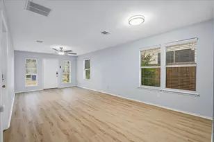 8706 Dandelion Trail, Austin, TX 78745 - Photo 22