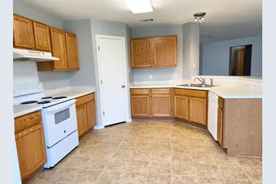 109 Gillespie Lane, Elgin, TX 78621 - Photo 10