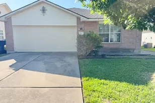 109 Gillespie Ln, Elgin, TX 78621 - Photo 1