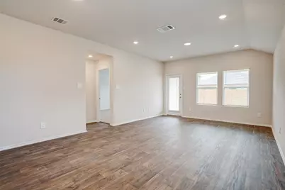 121 Roanwood Drive, San Marcos, TX 78666 - Photo 18