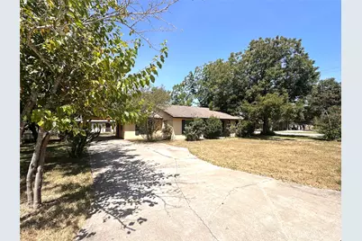400 Sunbonnet Drive, Buda, TX 78610 - Photo 2