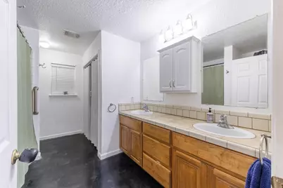 164 Bull Run Road, Cedar Creek, TX 78612 - Photo 10