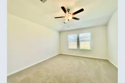 137 Holmby Drive, Hutto, TX 78634 - Photo 4