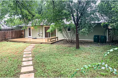 2704 Nottingham Lane, Austin, TX 78704 - Photo 24