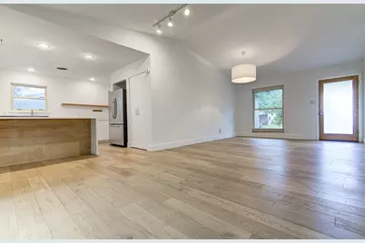 2704 Nottingham Lane, Austin, TX 78704 - Photo 6