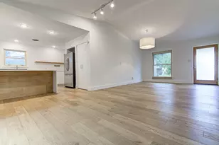 2704 Nottingham Ln, Austin, TX 78704 - Photo 6