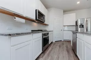 205 Northview Ln, Georgetown, TX 78628 - Photo 16