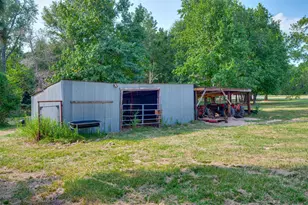 3269 Acr153, Palestine, TX 75801 - Photo 40