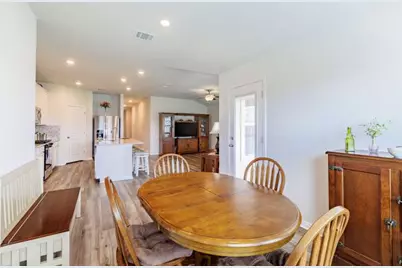 17621 Fairbridge Lane, Manor, TX 78653 - Photo 14