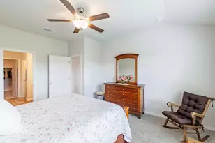 17621 Fairbridge Ln, Manor, TX 78653 - Photo 18