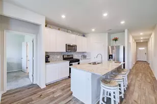 17621 Fairbridge Ln, Manor, TX 78653 - Photo 6