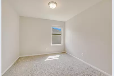 309 Chickasaw Lane, Hutto, TX 78634 - Photo 8