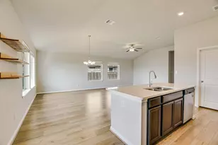 309 Chickasaw Ln, Hutto, TX 78634 - Photo 12