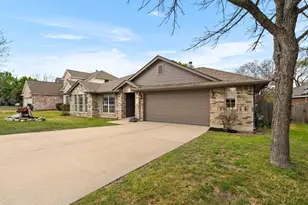 2203 Four Hills Ct, Pflugerville, TX 78660 - Photo 2
