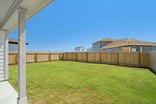 13405 Final Turn Dr, Buda, TX 78610 - Photo 30