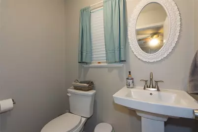1212 Lake Terrace Drive, Elgin, TX 78621 - Photo 16