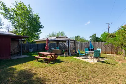 1212 Lake Terrace Drive, Elgin, TX 78621 - Photo 36