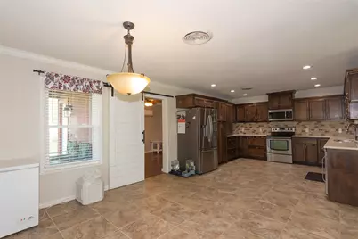 1212 Lake Terrace Drive, Elgin, TX 78621 - Photo 8