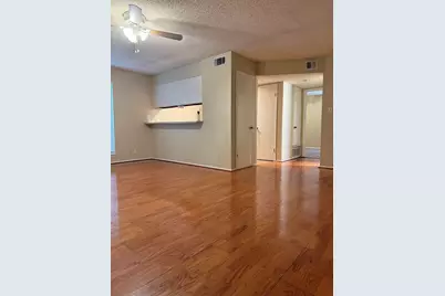 202 E 45th Street #306, Austin, TX 78751 - Photo 2