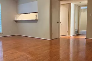 202 E 45th St, Austin, TX 78751 - Photo 2