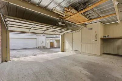 6631 Valleyside Road, Austin, TX 78731 - Photo 28