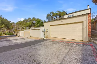 6631 Valleyside Road, Austin, TX 78731 - Photo 30