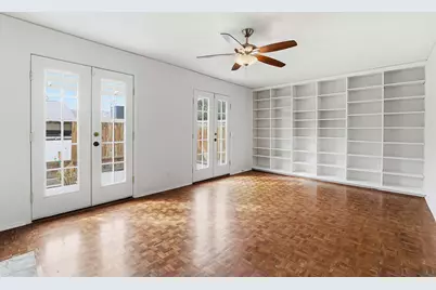 6631 Valleyside Road, Austin, TX 78731 - Photo 4