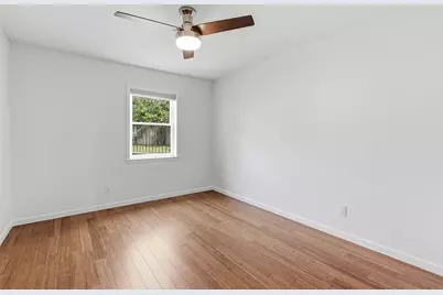 6631 Valleyside Road, Austin, TX 78731 - Photo 14