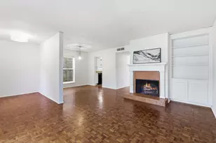 6631 Valleyside Rd, Austin, TX 78731 - Photo 8