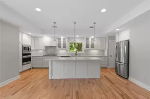 700 Grey Fox Trail, Austin, TX 78746 - Photo 4