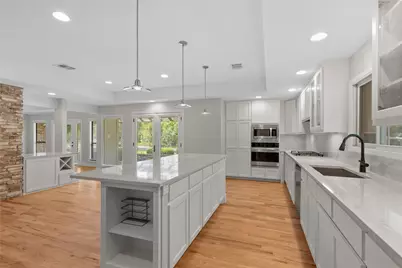 700 Grey Fox Trail, Austin, TX 78746 - Photo 2