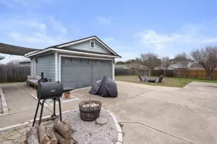 12117 Briarcreek Loop, Manor, TX 78653 - Photo 24