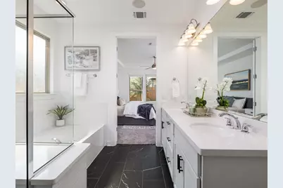 8205 Silhouette Street, Austin, TX 78744 - Photo 18