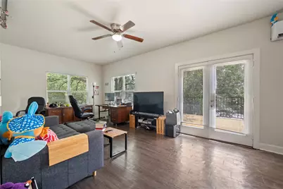 201 W 31st Street #H, Austin, TX 78705 - Photo 4
