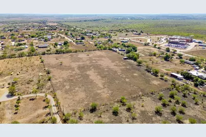 1513 Graef Road, Kyle, TX 78640 - Photo 8
