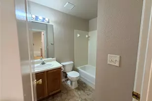 2904 Whisper Oaks Ln, Georgetown, TX 78628 - Photo 14