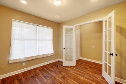 136 Holmstrom Street, Hutto, TX 78634 - Photo 4